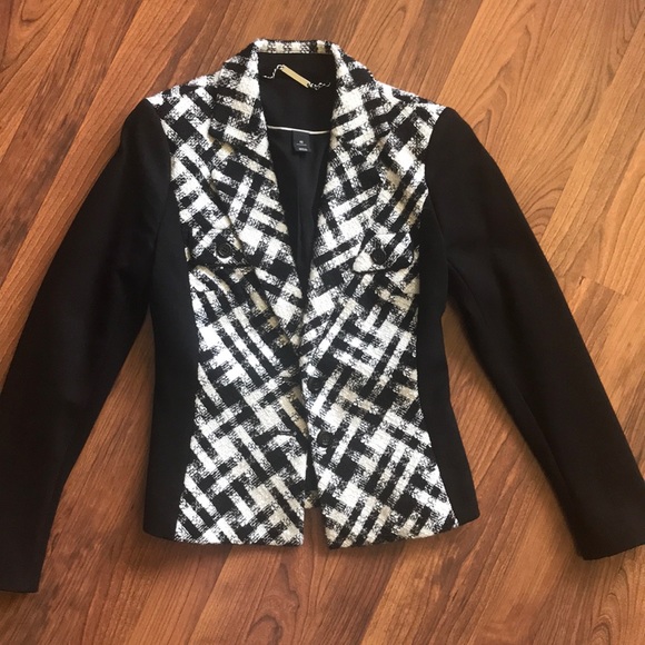 WHBM Skirt Suit - Picture 3 of 6